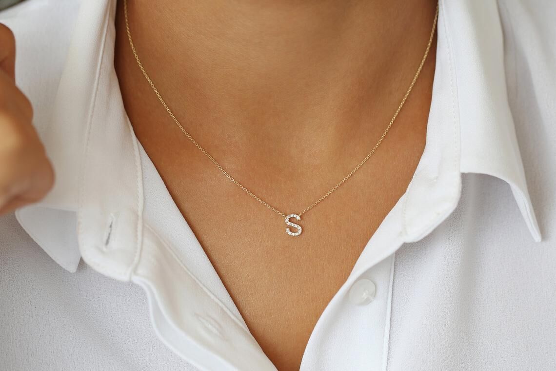 Kette mit Diamantbuchstaben A-Z I 585er Roségold 7 Kette mit Diamantbuchstaben A-Z I 585er Roségold