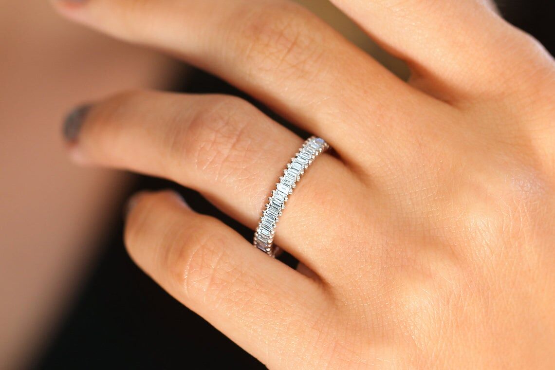 Diamant Ring ZOE I 585er Gold 1,35 Karat 3 Diamant Ring ZOE I 585er Gold 1,35 Karat