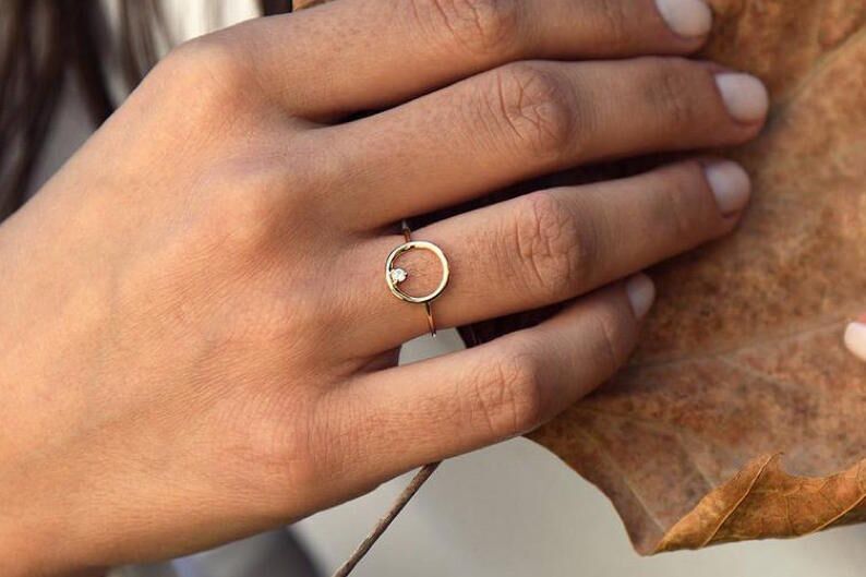 Diamant Ring CIRCLE I 585er Weißgold 0,065 Karat 2 Diamant Ring CIRCLE I 585er Weißgold 0,065 Karat